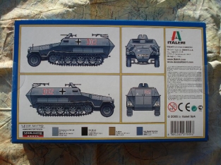 Italeri 7009  Sd.Kfz.251/1 Ausf.C